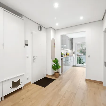 Modernes Design-apartment Am Drachenfels *